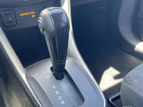 Used 2019 Chevrolet Trax LS FWD image 21