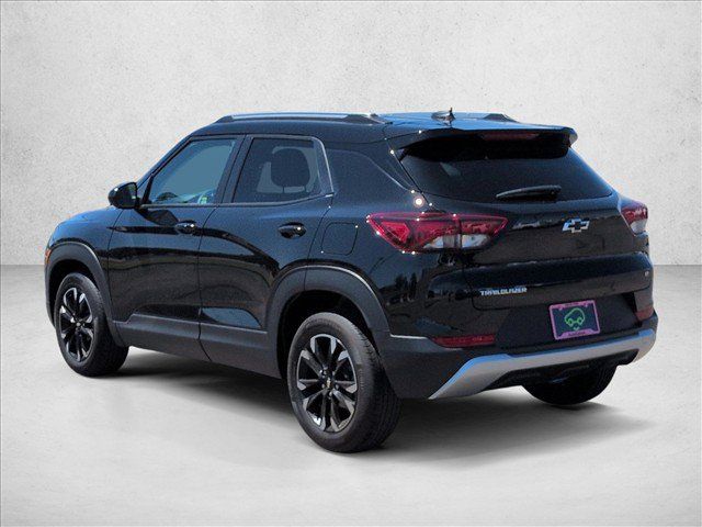 Certified 2023 Chevrolet TrailBlazer LT w/ Convenience Package FWD image 6