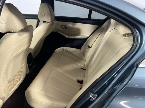 Used 2021 BMW 330e w/ Convenience Package image 26