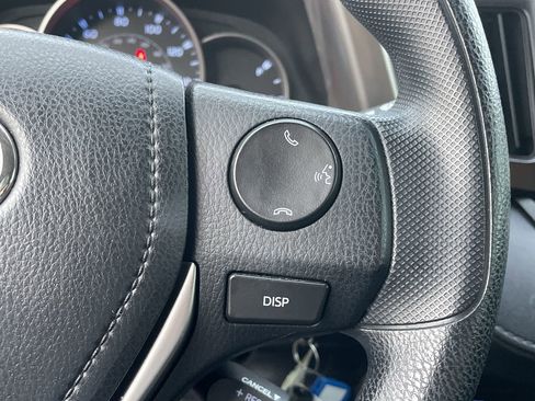 Used 2016 Toyota RAV4 LE FWD image 21