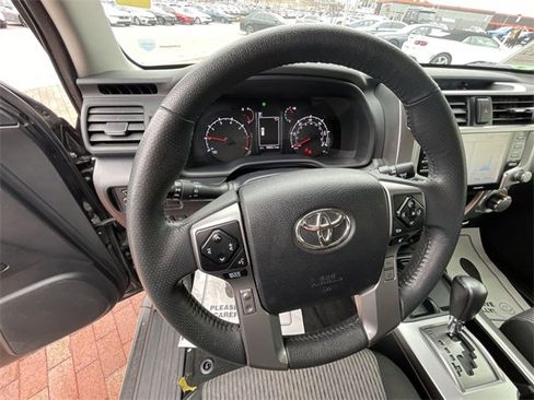 Used 2022 Toyota 4Runner SR5 image 13