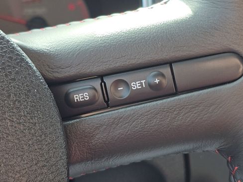 Used 2009 Ford Mustang Shelby GT500 image 9