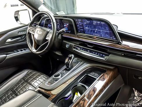 Certified 2023 Cadillac Escalade Premium Luxury Platinum AWD/4WD image 30