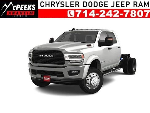 New 2024 RAM 4500 Tradesman w/ Chrome Appearance Group image 2