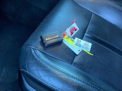 Used 2022 Jeep Wagoneer Series III w/ Flexible Seating Group image 12