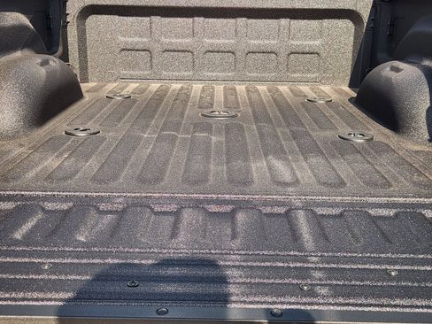 New 2026 RAM 2500 Laramie AWD/4WD image 25