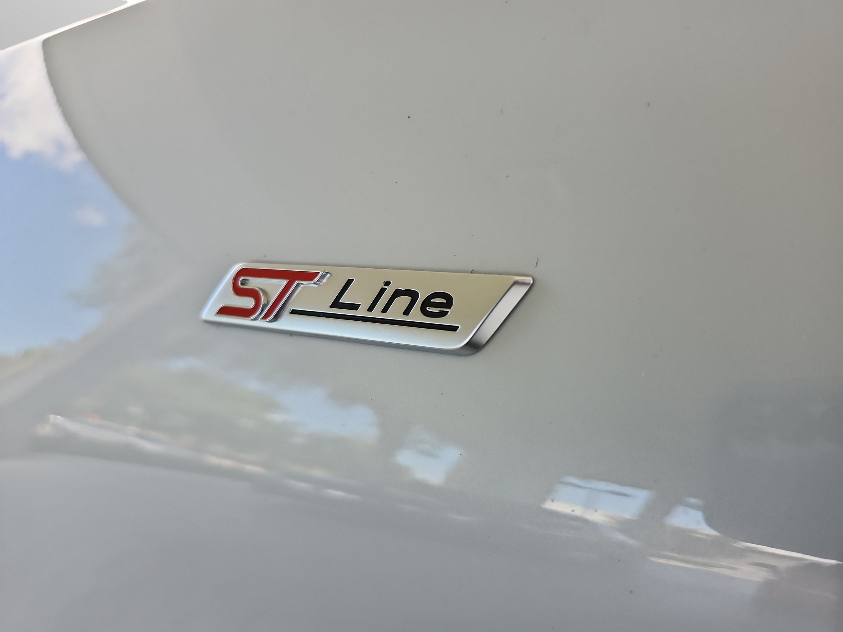New 2026 Ford Explorer ST-Line w/ Premium Package RWD image 29