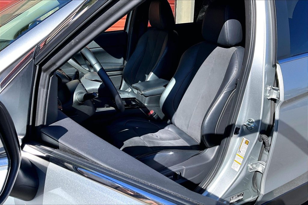Used 2025 Mitsubishi Eclipse Cross SE AWD/4WD image 24