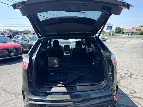Used 2022 Ford Edge ST w/ Equipment Group 401A AWD/4WD image 13