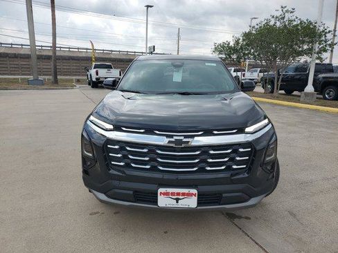 New 2026 Chevrolet Equinox LT w/ Safety and Technology Package FWD image 2