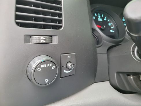 Used 2007 Chevrolet Silverado 1500 W/T image 24