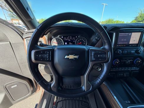 Used 2019 Chevrolet Silverado 1500 High Country w/ Max Trailering Package image 18