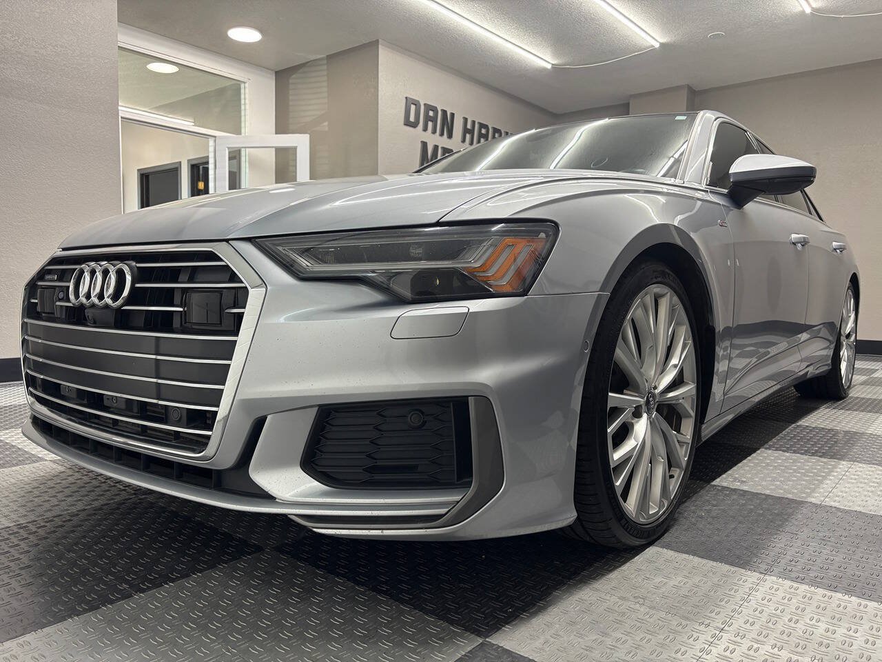 Used 2019 Audi A6 3.0T Prestige w/ Prestige Package AWD/4WD image 3