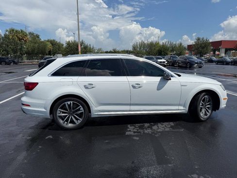 Used 2017 Audi A4 2.0T allroad Premium Plus w/ Technology Package AWD/4WD image 9