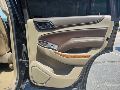 Used 2016 Chevrolet Tahoe LTZ AWD/4WD image 37