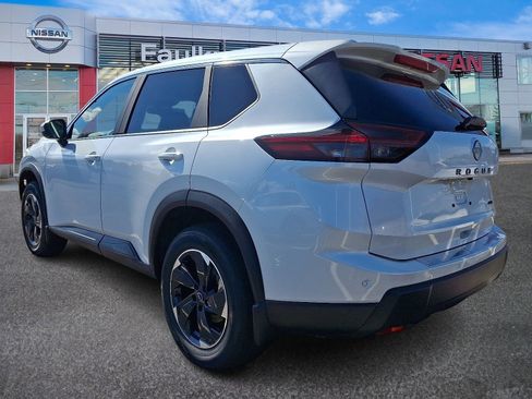 New 2026 Nissan Rogue SV w/ Cold Weather Package image 3