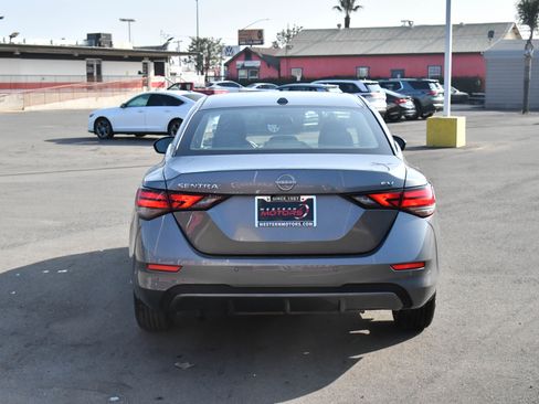 Used 2024 Nissan Sentra SV image 7