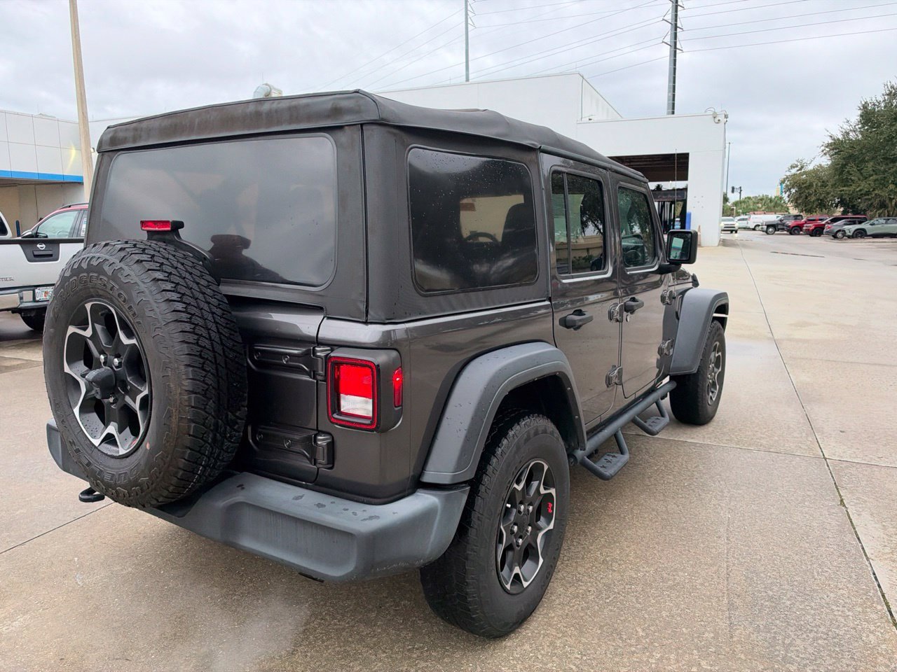 Used 2021 Jeep Wrangler Unlimited Sport AWD/4WD image 8