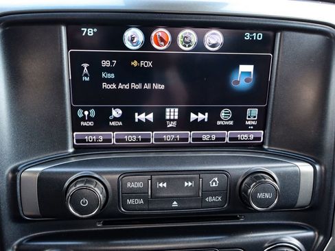 Used 2018 Chevrolet Silverado 1500 LTZ w/ LTZ Plus Package image 29