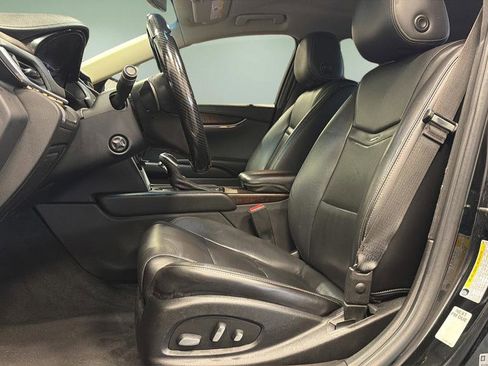 Used 2018 Cadillac XTS Luxury image 22