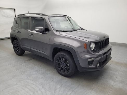 Used 2020 Jeep Renegade Altitude w/ UConnect 8.4 Nav Group image 11