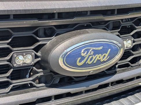 Used 2023 Ford F250 Lariat w/ Lariat Ultimate Package AWD/4WD image 24