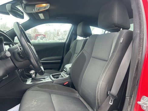 Used 2016 Dodge Charger SXT w/ Rallye Group image 9
