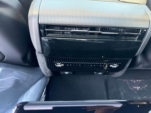 New 2026 Jeep Grand Wagoneer Summit AWD/4WD image 26