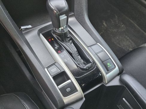 Used 2020 Honda Civic Sport image 23