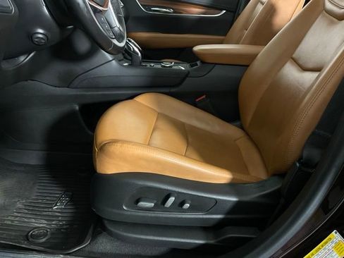 Used 2020 Cadillac XT5 Premium Luxury w/ LPO, Floor Liner Package image 22