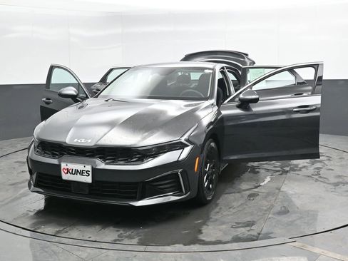 Used 2025 Kia K5 LXS image 51