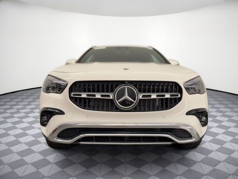 Certified 2026 Mercedes-Benz GLA 250 image 32