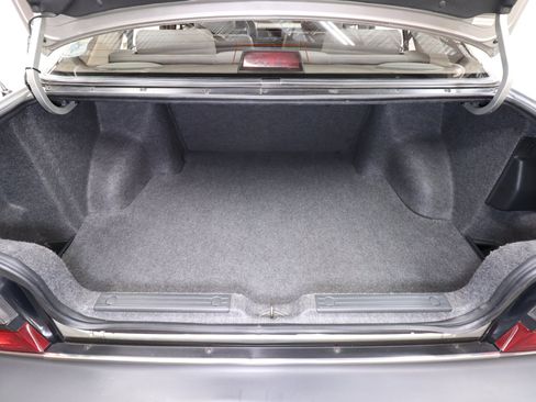 Used 1987 Acura Legend L image 32