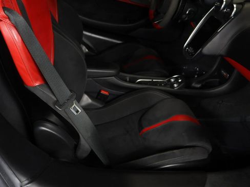 Used 2019 McLaren 570S Spider image 18