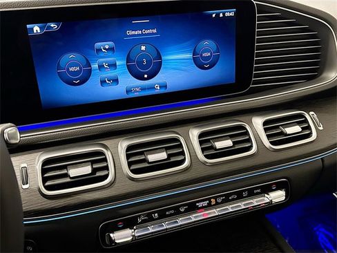 Certified 2025 Mercedes-Benz GLE 350 4MATIC image 16