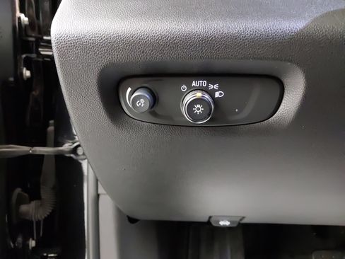 Used 2020 Chevrolet Traverse LS w/ LPO, Floor Liner Package FWD image 24