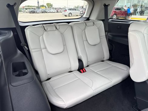 New 2026 Lincoln Aviator AWD image 33