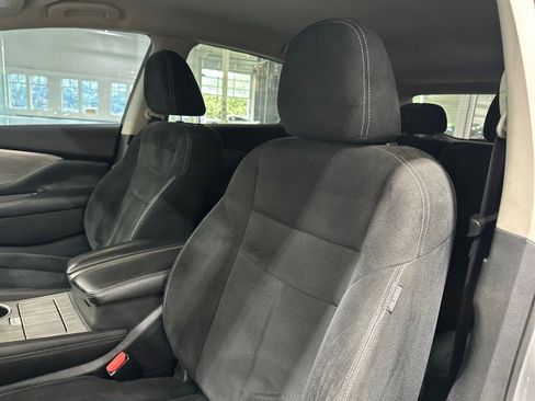 Used 2015 Nissan Murano S FWD image 40