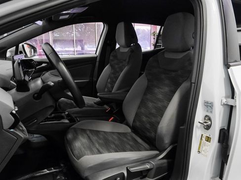 Used 2021 Volkswagen ID.4 Pro w/ ID.4 Protection Package image 31