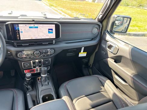 New 2026 Jeep Wrangler Unlimited Rubicon image 44