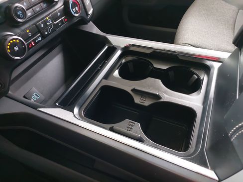 Used 2024 Ford F350 XLT w/ XLT Premium Package image 25