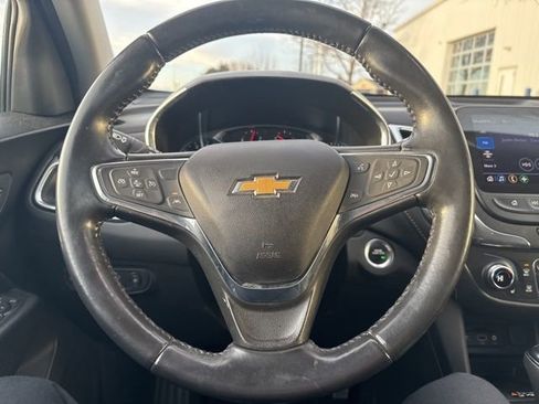 Used 2020 Chevrolet Equinox Premier image 12