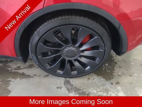 Used 2022 Tesla Model Y Performance AWD/4WD image 7