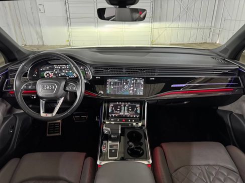 Used 2022 Audi SQ7 Premium Plus w/ SQ7 Executive Package AWD/4WD image 22