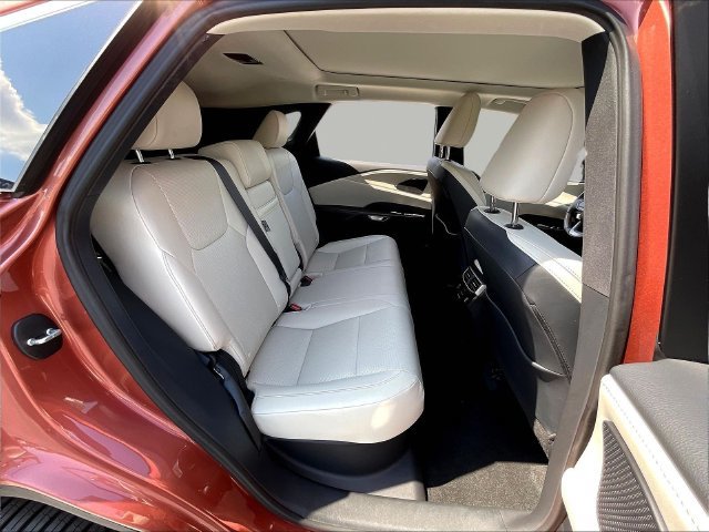 Used 2023 Lexus RX 350 Premium Plus w/ Cold Area Package FWD image 27