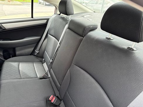 Used 2019 Subaru Legacy 2.5i Premium AWD/4WD image 17
