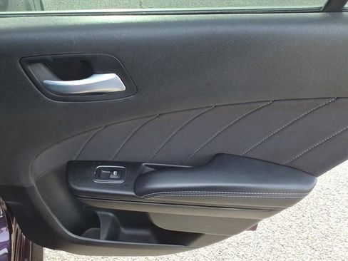 Used 2022 Dodge Charger SXT w/ Blacktop Package image 20