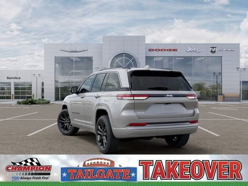 New 2026 Jeep Grand Cherokee Limited AWD/4WD image 3