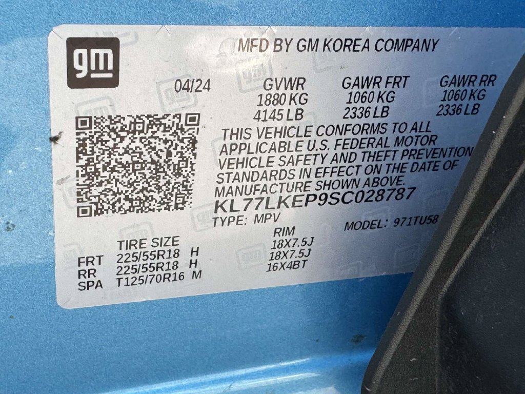 Used 2025 Chevrolet Trax ACTIV w/ Sunroof Package FWD image 28