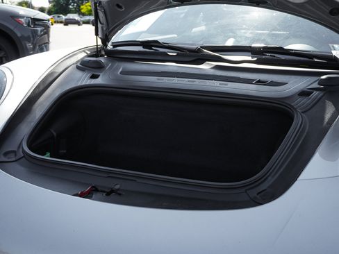 Used 2019 Porsche 911 Carrera GTS RWD image 36